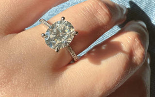 Why Oval Cut Moissanite Rings Are the 2025 Jewelry Sensation: 7 Simple, Irresistible Reasons